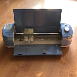 Cricut cut smart 2